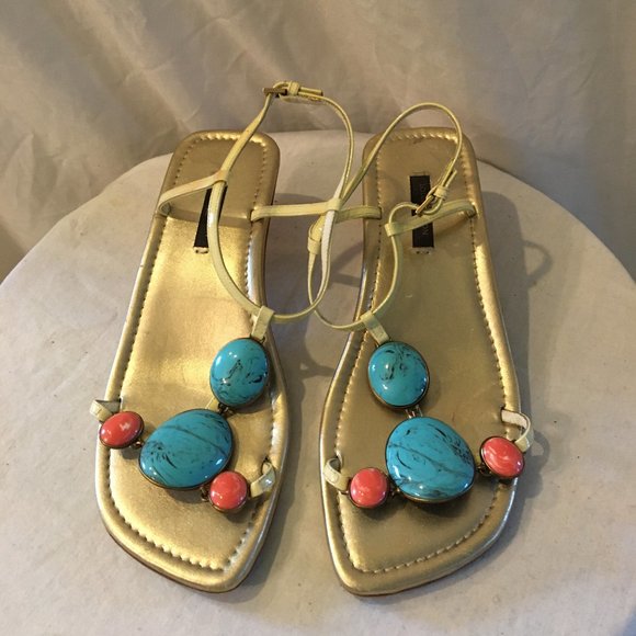 Louis Vuitton Jeweled Thong Sandal - Picture 2 of 10